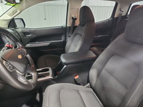Used 2020 Chevrolet Colorado LT w/ Colorado RST Special Edition image 24