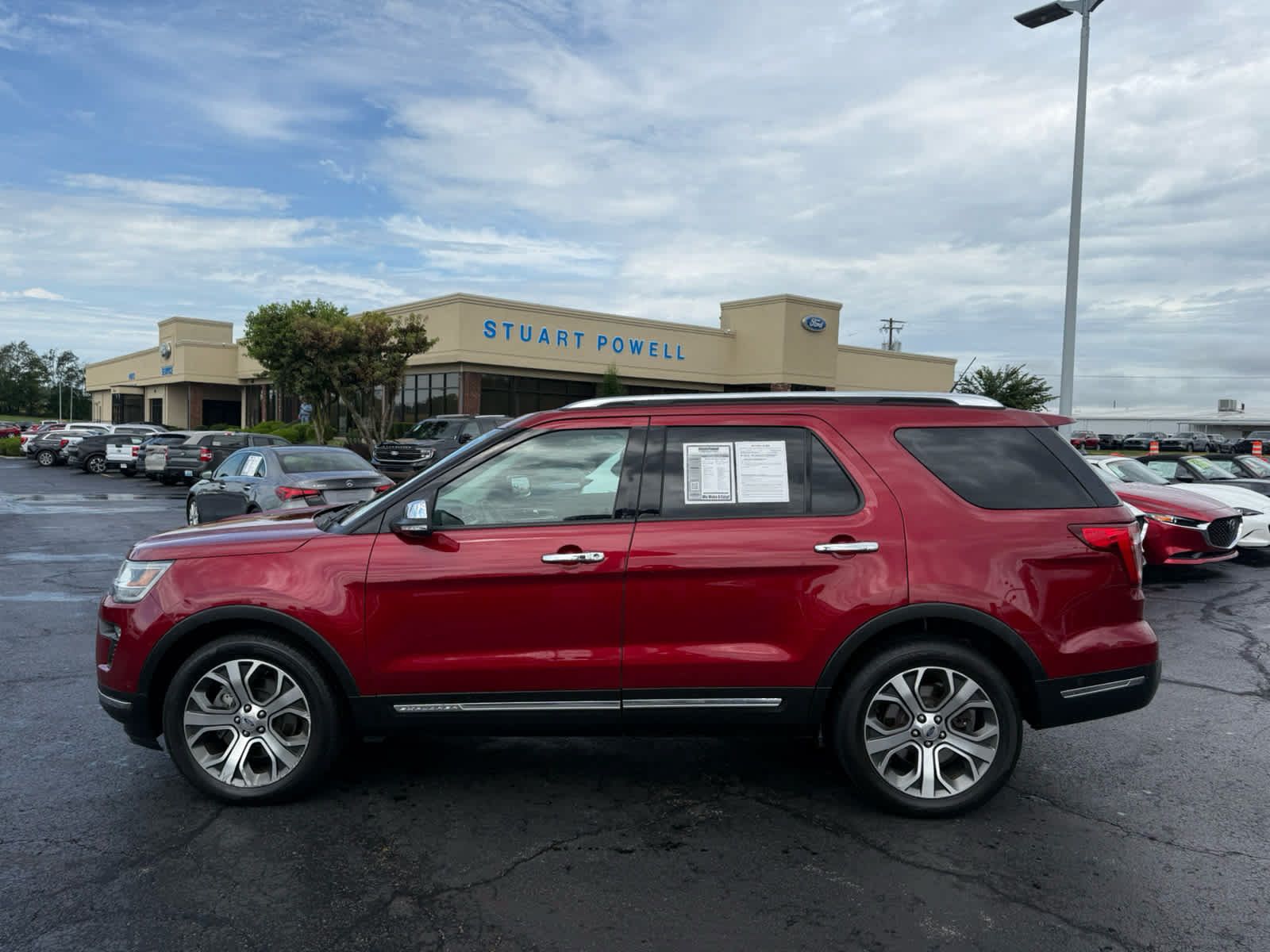 Used 2019 Ford Explorer Limited w/ Limited Luxury Package AWD/4WD image 25