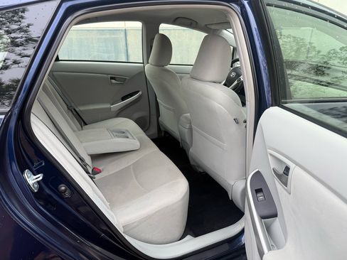Used 2015 Toyota Prius Three image 22