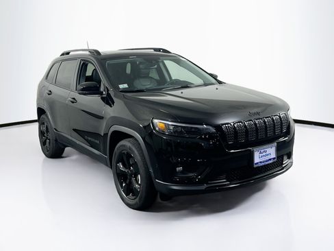 Used 2023 Jeep Cherokee Altitude Lux w/ Lux Elite Package AWD/4WD image 3