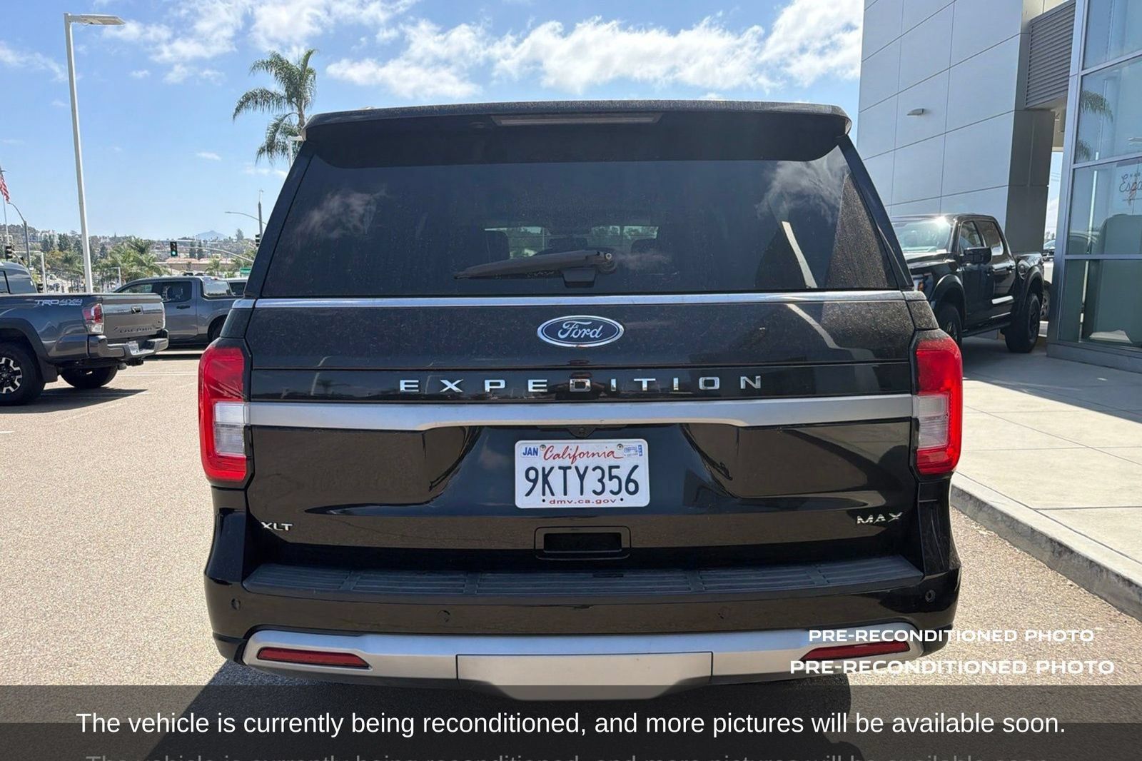 Used 2024 Ford Expedition Max XLT AWD/4WD image 7