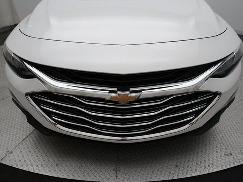Used 2024 Chevrolet Malibu LT image 21