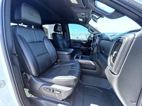 Certified 2021 Chevrolet Silverado 2500 High Country AWD/4WD image 17