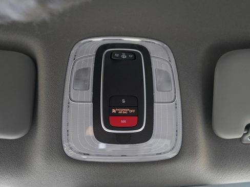 Used 2023 Hyundai Elantra SEL w/ Convenience Package image 29