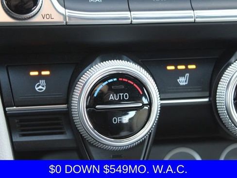 Used 2023 Genesis G70 2.0T image 35