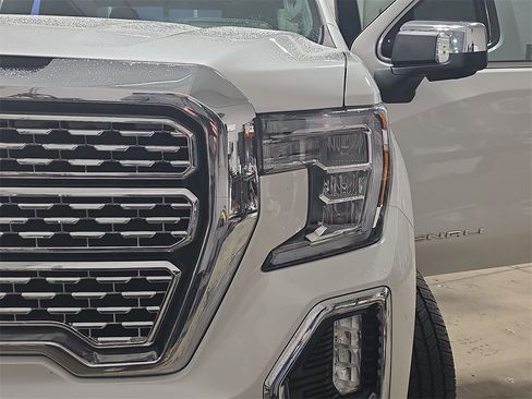 Used 2020 GMC Sierra 1500 Denali w/ Denali Ultimate Package image 31