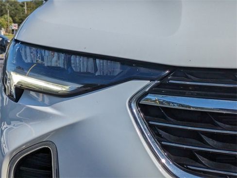Used 2023 Buick Envision Essence image 10