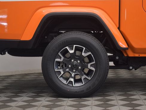 New 2026 Jeep Gladiator Sport AWD/4WD image 9