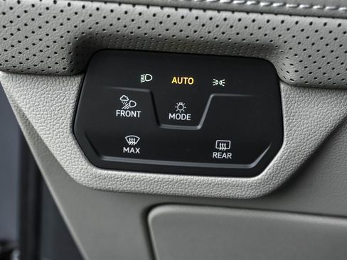 New 2026 Volkswagen Atlas SE AWD/4WD image 24