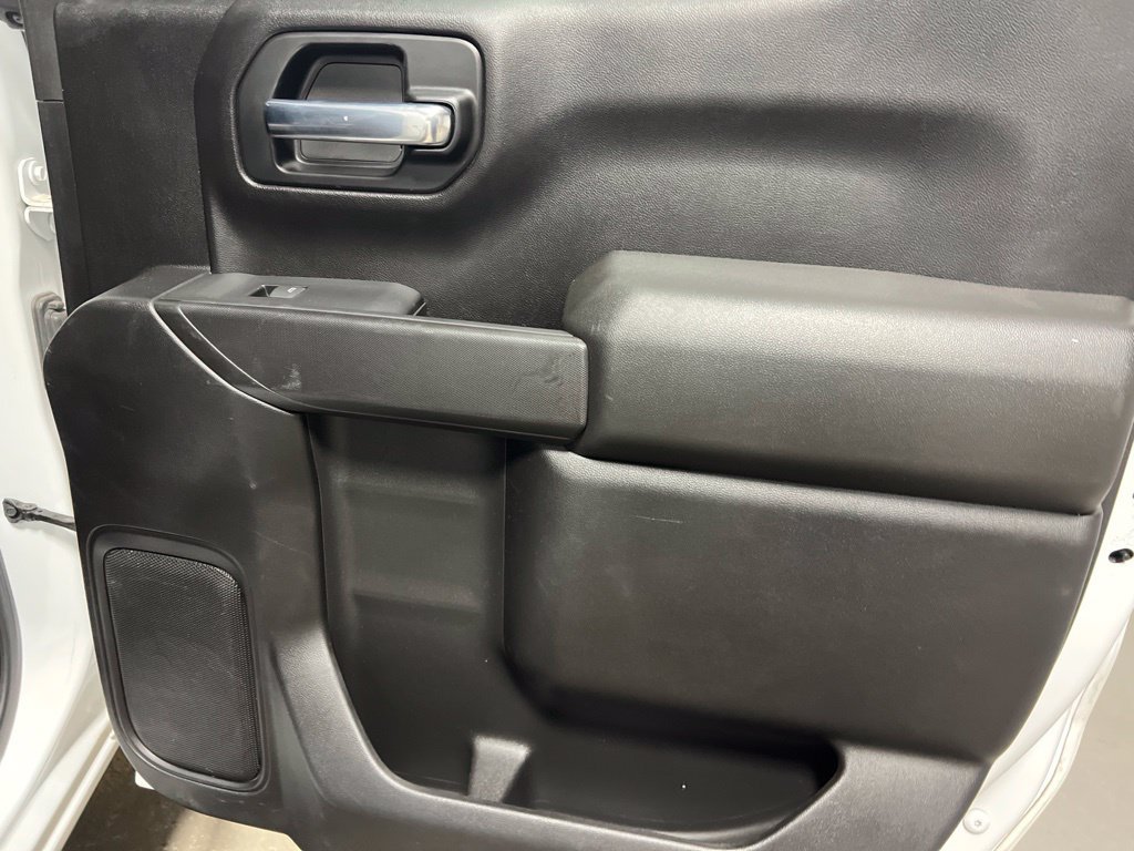 Used 2022 Chevrolet Silverado 1500 Custom AWD/4WD image 12