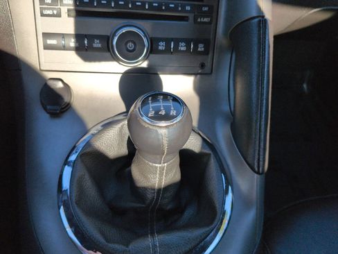 Used 2006 Pontiac Solstice 2DR CONV w/ Premium Package image 16