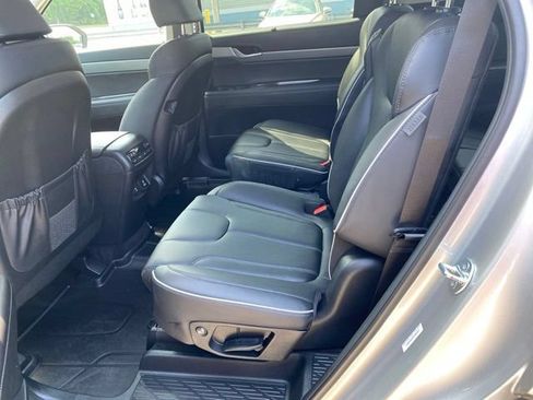 Used 2025 Hyundai Palisade SEL AWD/4WD image 15