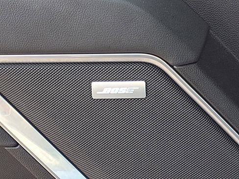 Used 2023 GMC Sierra 1500 SLT image 10