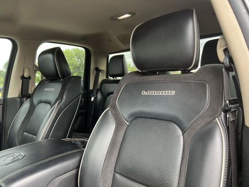 Used 2020 RAM 1500 Laramie RWD image 19