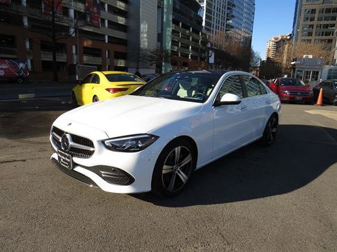 Used 2025 Mercedes-Benz C 300 4MATIC Sedan image 1