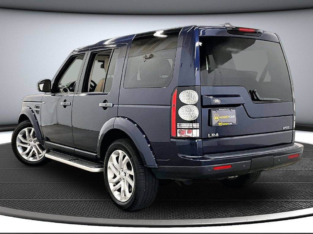 Used 2016 Land Rover LR4 HSE AWD/4WD image 4