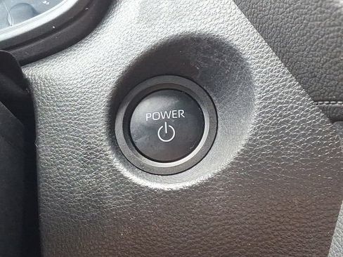 Used 2024 Toyota Corolla Cross AWD Hybrid image 21