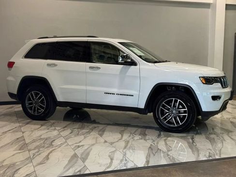Used 2019 Jeep Grand Cherokee Limited w/ Luxury Group II AWD/4WD image 5