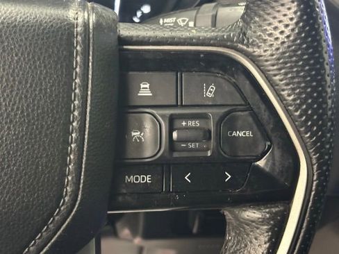 Used 2023 Toyota Tundra Limited image 21