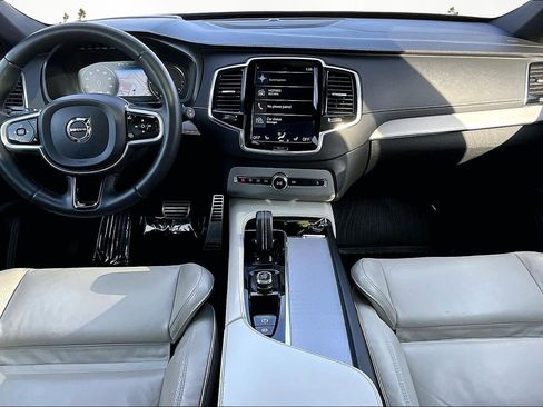 Used 2022 Volvo XC90 T8 R-Design w/ Advanced Package image 16