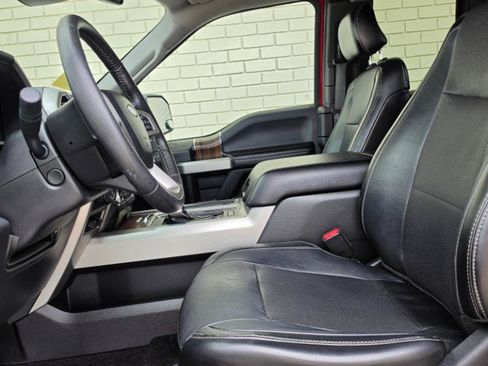 Used 2016 Ford F150 Lariat w/ Equipment Group 502A Luxury AWD/4WD image 10