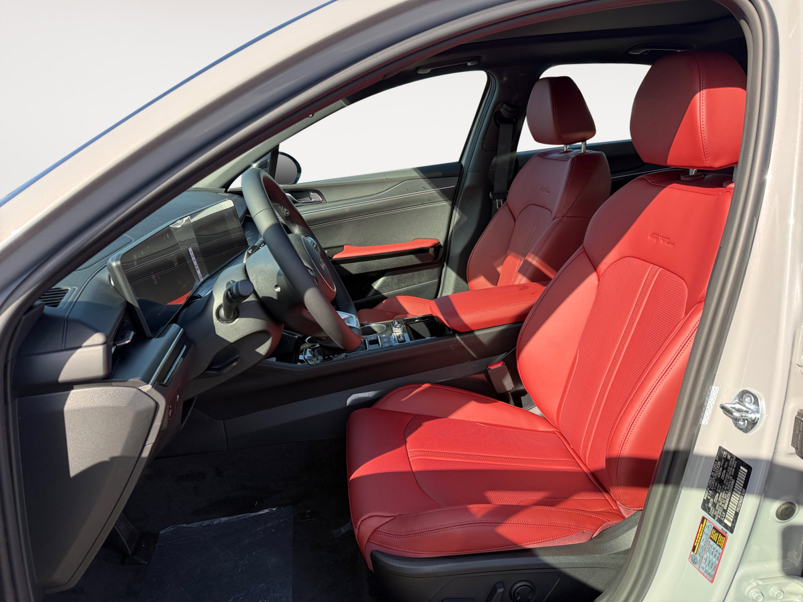 New 2027 Kia K5 GT-Line FWD image 10