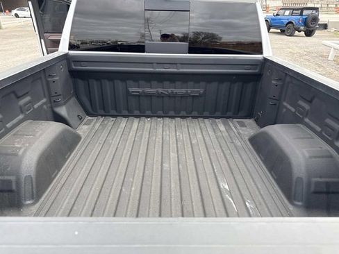 Used 2023 GMC Sierra 1500 Denali w/ Denali Reserve Package image 19