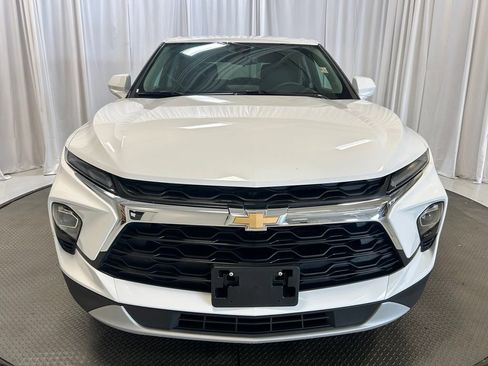 Used 2025 Chevrolet Blazer LT FWD image 25