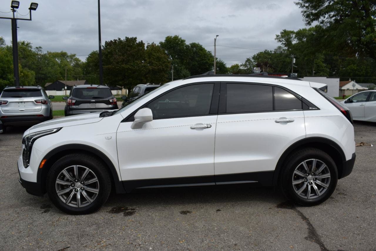 Used 2019 Cadillac XT4 Sport w/ Driver Awareness Package FWD image 9
