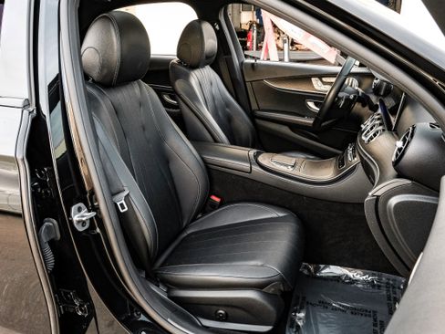 Used 2022 Mercedes-Benz E 350 Sedan image 37