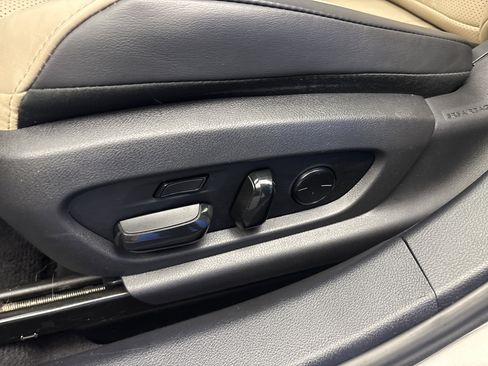 Used 2020 Lexus ES 350 Luxury image 13