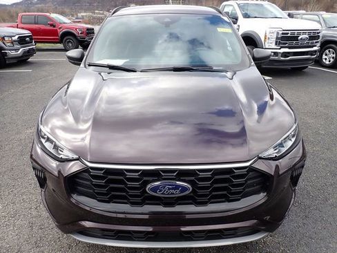 Certified 2023 Ford Escape ST-Line w/ Tech Pack #1 AWD/4WD image 11