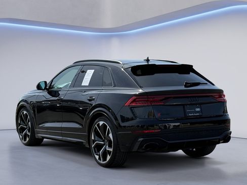 Certified 2023 Audi RS Q8 4.0T w/ Black Optic Package image 7