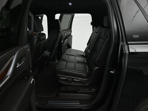 Used 2021 Cadillac Escalade ESV Luxury AWD/4WD image 20