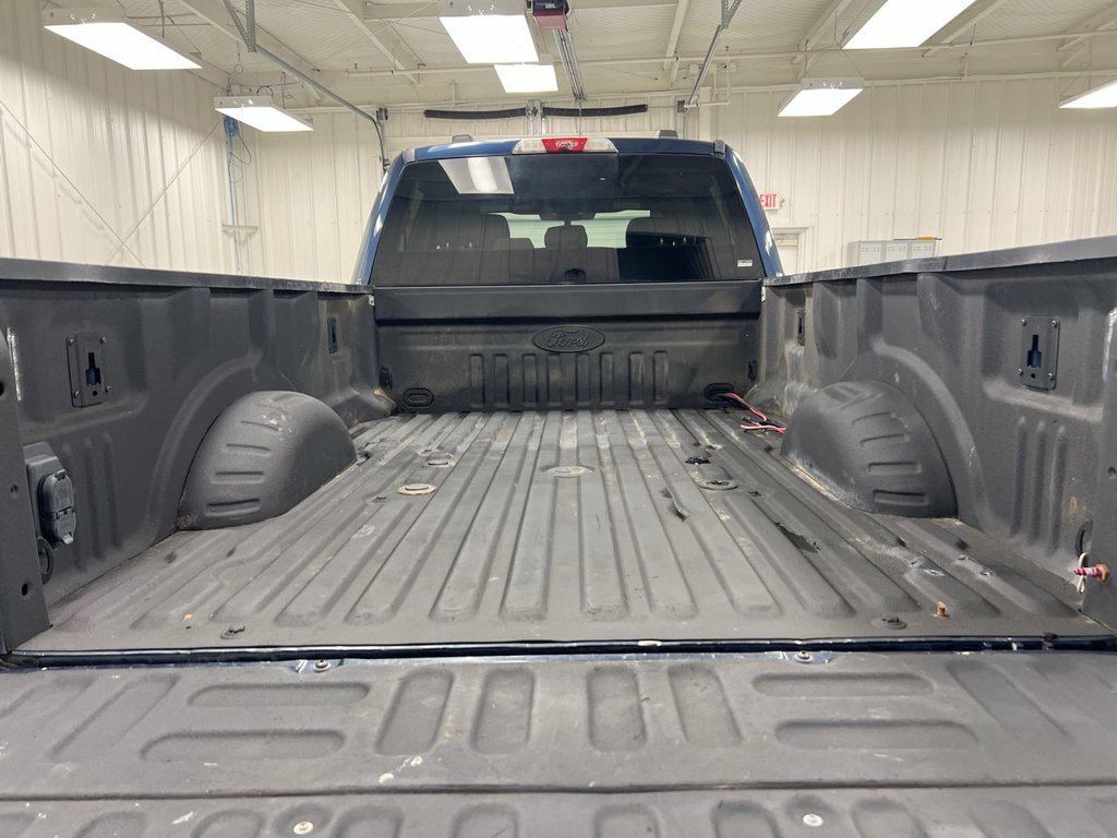 Used 2020 Ford F350 XLT w/ XLT Premium Package AWD/4WD image 24