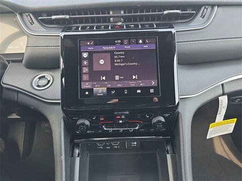 New 2026 Jeep Grand Cherokee Laredo X image 21