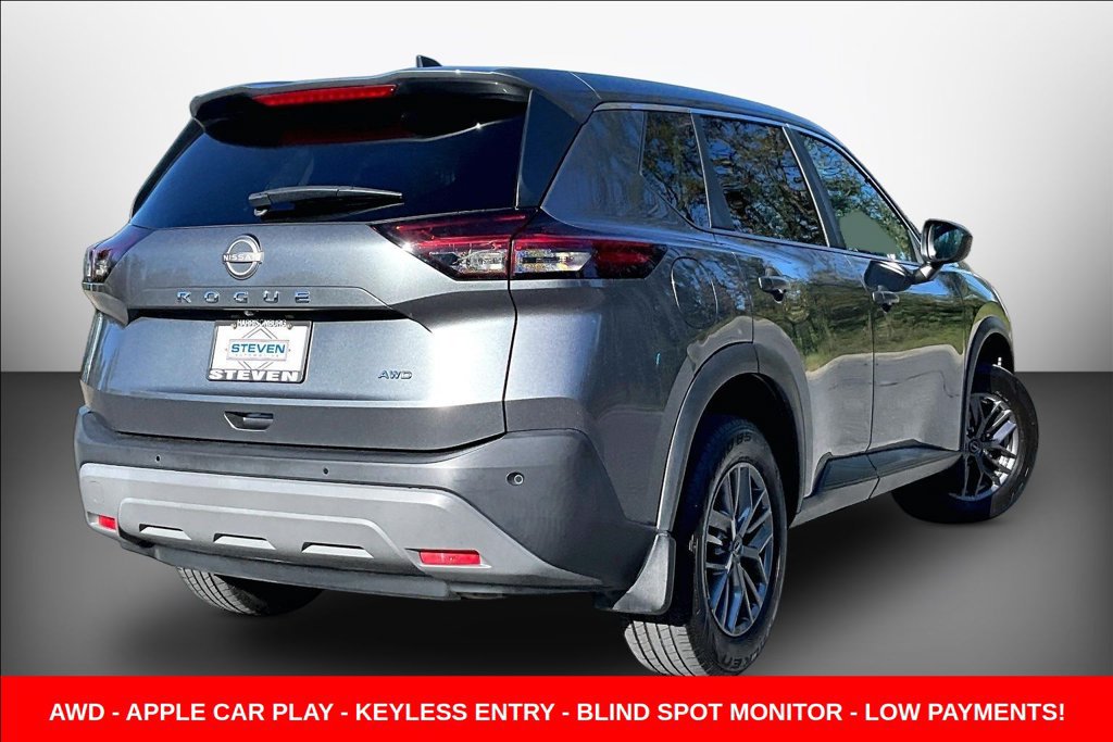 Used 2023 Nissan Rogue S AWD/4WD image 6