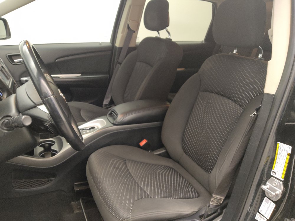 Used 2018 Dodge Journey SE w/ Popular Equipment Group FWD image 17