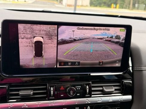 New 2026 Nissan Pathfinder Platinum w/ Cargo Package AWD/4WD image 38