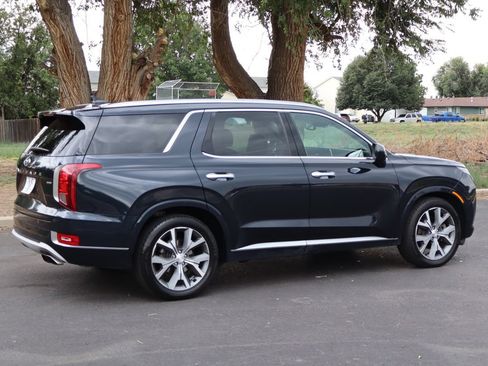 Used 2022 Hyundai Palisade Limited AWD/4WD image 4