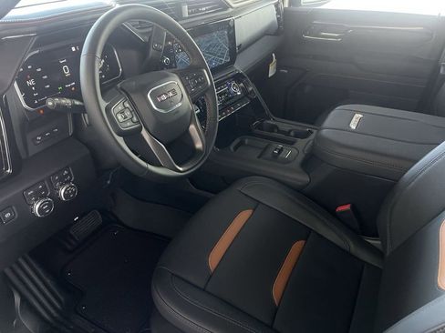 New 2026 GMC Sierra 2500 AT4 w/ AT4 Premium Plus Package AWD/4WD image 10