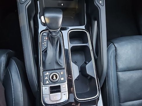 Certified 2020 Kia Telluride SX image 21