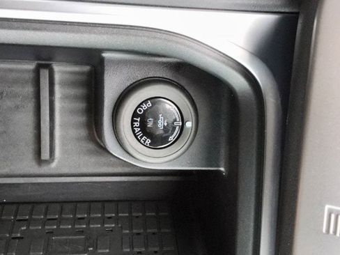 Certified 2025 Ford Expedition Active AWD/4WD image 56
