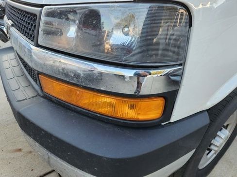Used 2025 Chevrolet Express 3500 w/ Power Convenience Package image 7
