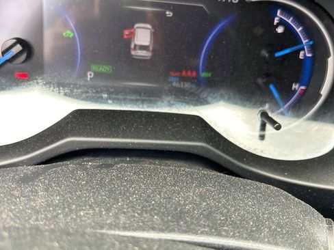 Used 2024 Toyota RAV4 XLE AWD/4WD image 6
