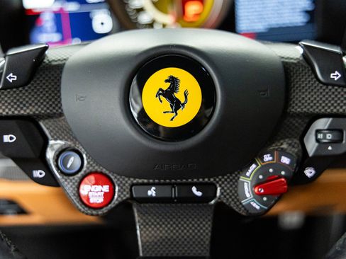 Used 2022 Ferrari F8 Tributo image 48