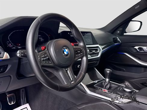 Used 2021 BMW M3 w/ M Carbon Exterior Package RWD image 9