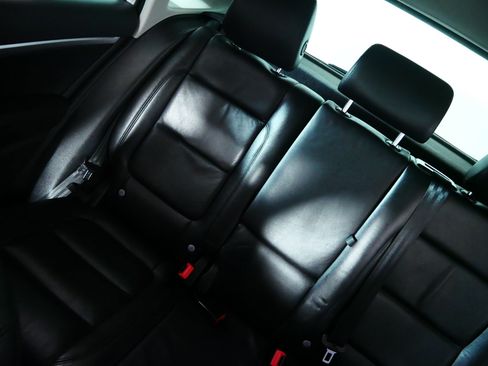 Used 2013 Volkswagen Tiguan SEL AWD/4WD image 12