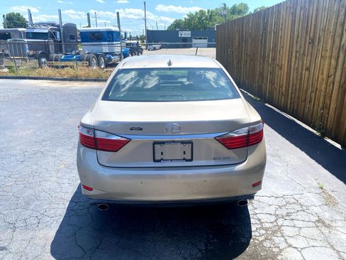 Used 2015 Lexus ES 350 image 8