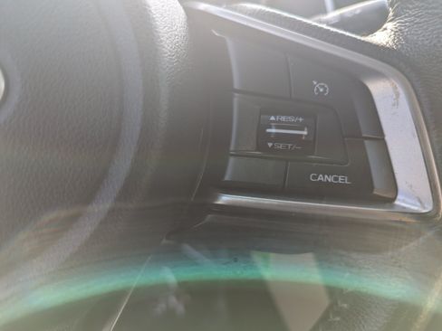 Used 2018 Subaru Outback 2.5i Premium AWD/4WD image 16